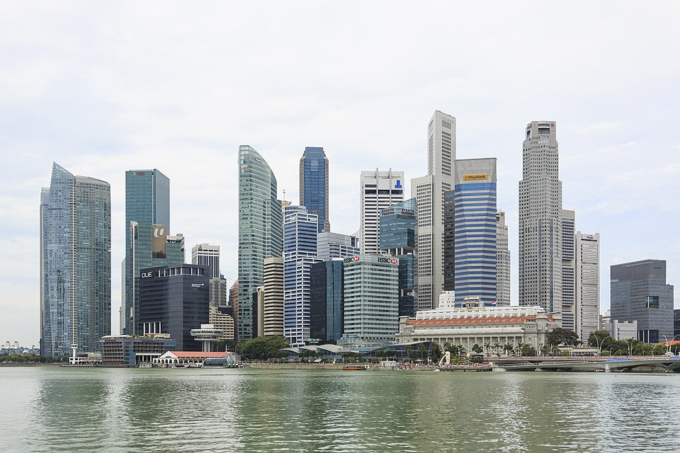 Marina Bay — manufacturer and distributor portals for local businesses