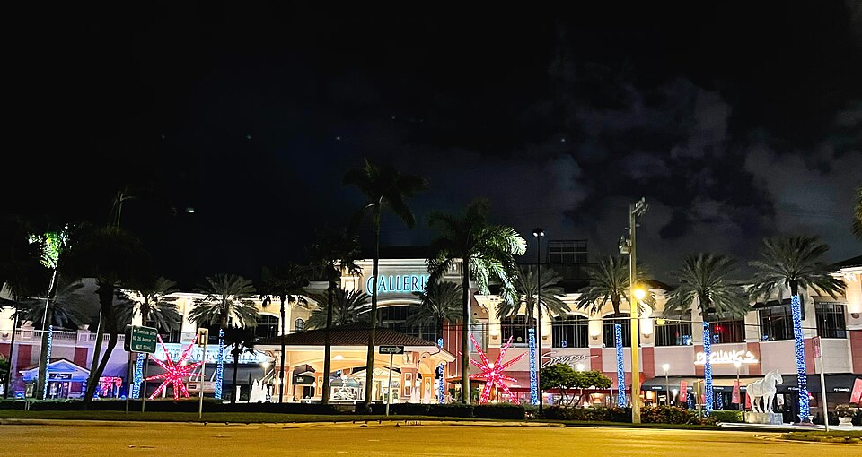 Fort Lauderdale — local market for service booking platforms