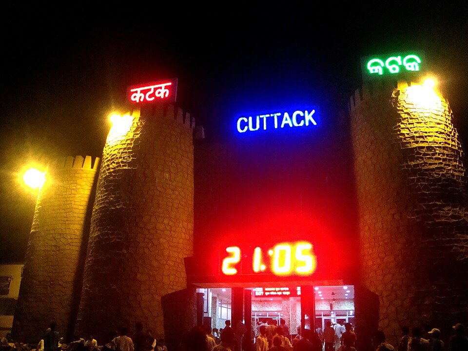 Cuttack — subscription and membership platforms for local businesses