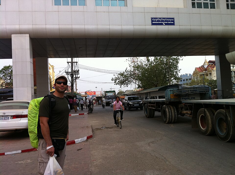 Cambodia — multi-vendor marketplaces for local businesses