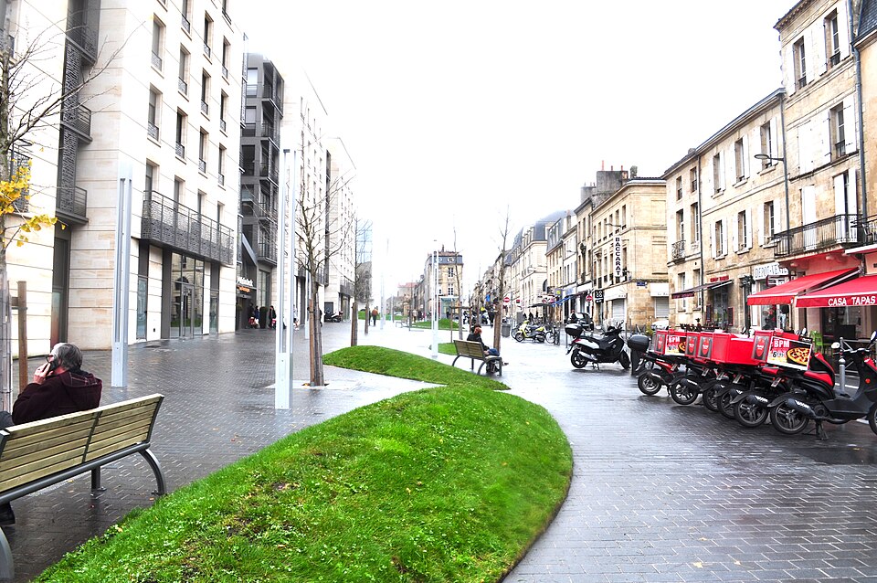 Bordeaux — subscription and membership platforms for local businesses