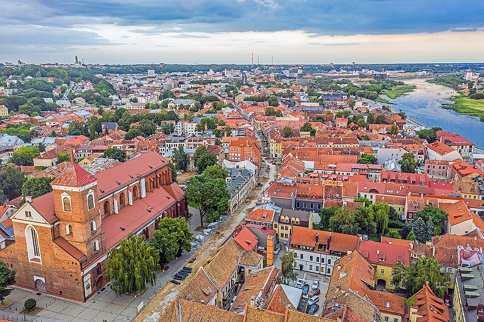 Kaunas — local market for online stores