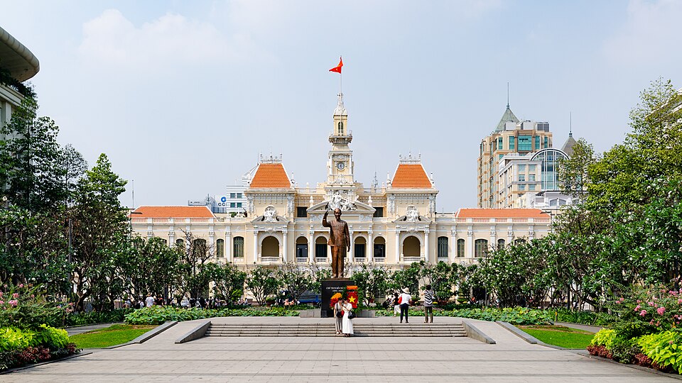 Ho Chi Minh City — local market for multi-vendor marketplaces