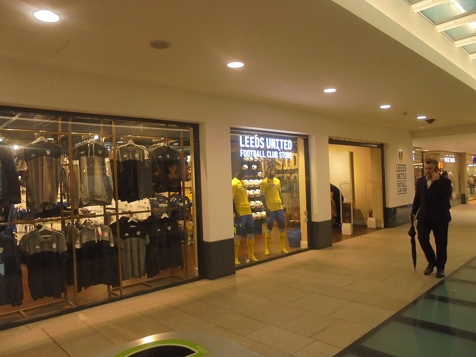 Leeds — manufacturer and distributor portals for local businesses