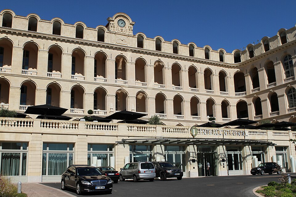 Marseille — local market for custom e-commerce platforms