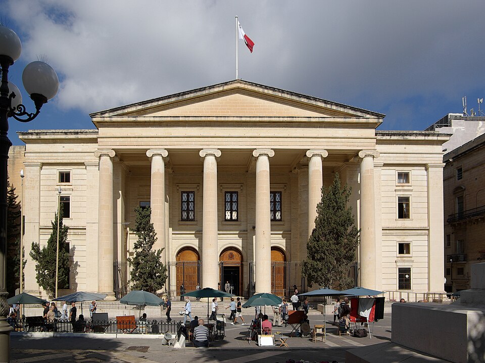 Valletta — local market for service booking platforms