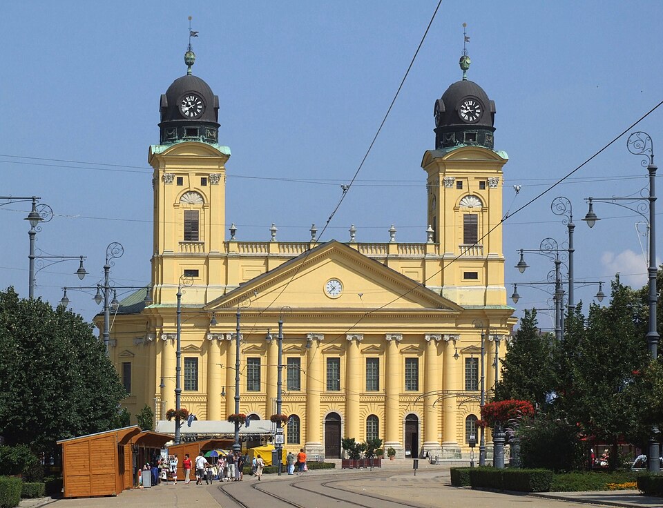 Debrecen — local market for B2B and wholesale portals