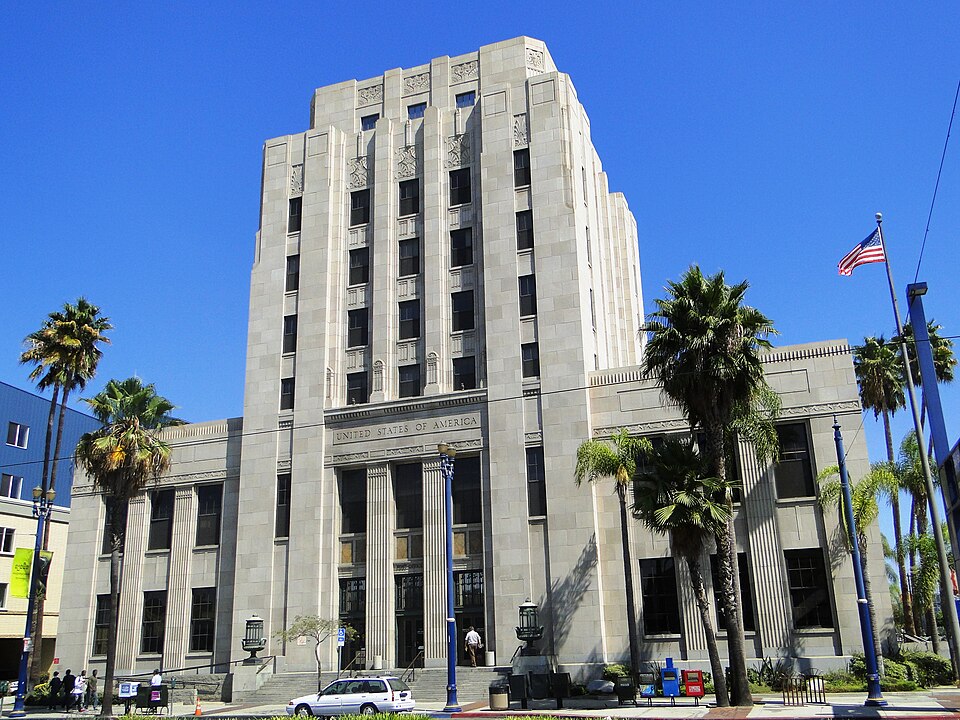 Long Beach — local market for B2B and wholesale portals