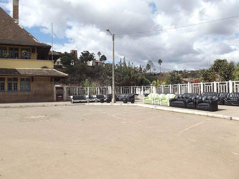 Fianarantsoa — manufacturer and distributor portals for local businesses