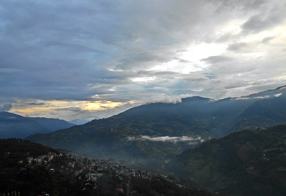 Gangtok — service booking platforms for local businesses