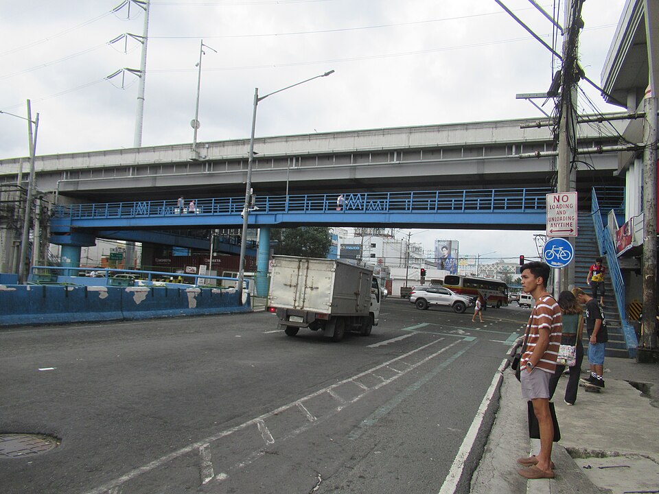 Quezon City — local market for multi-vendor marketplaces