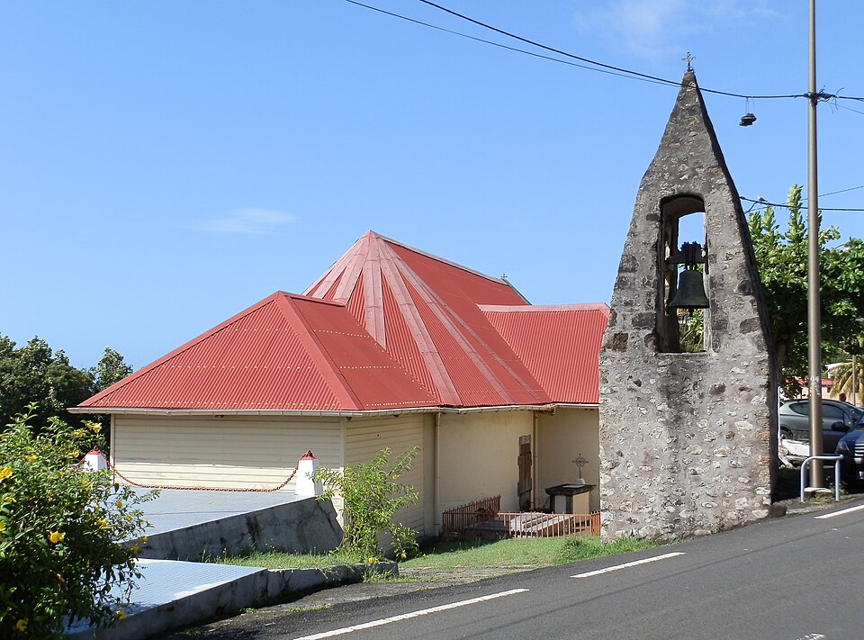 Vieux Fort — multi-vendor marketplaces for local businesses