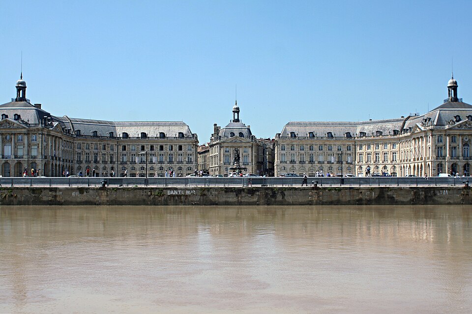 Bordeaux — B2B and wholesale portals for local businesses