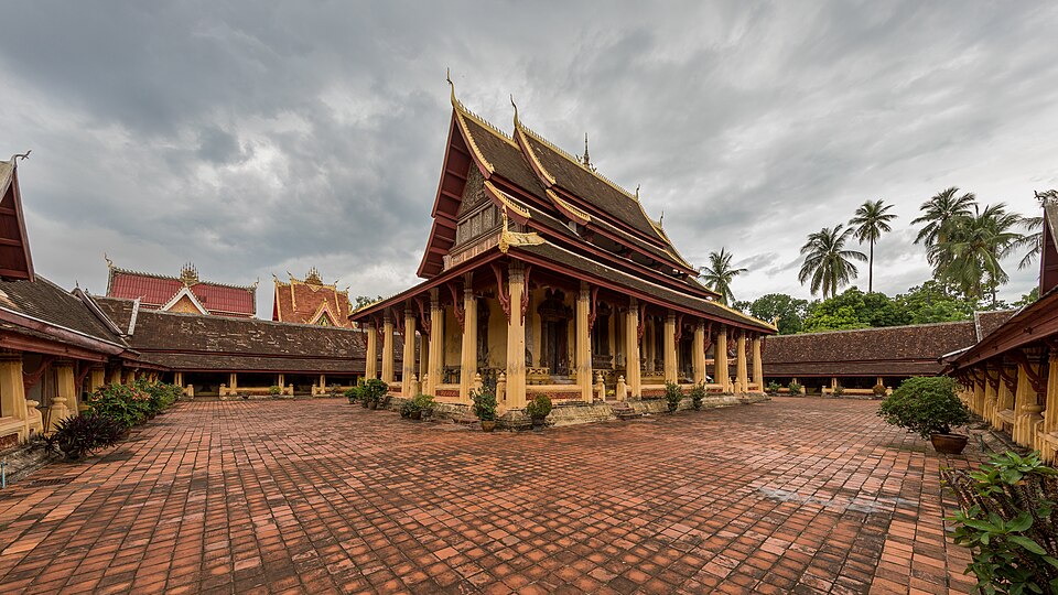 Vientiane — B2B and wholesale portals for local businesses