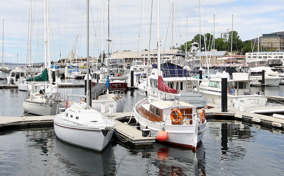 Hobart — local market for mobile commerce apps