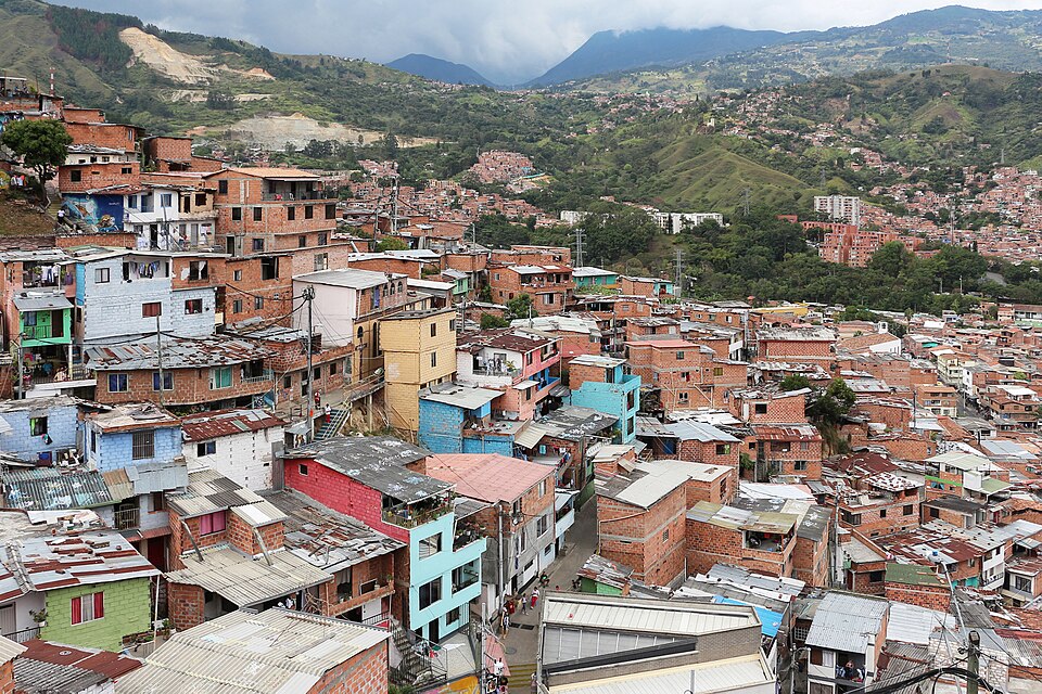 Medellín — local market for custom e-commerce platforms