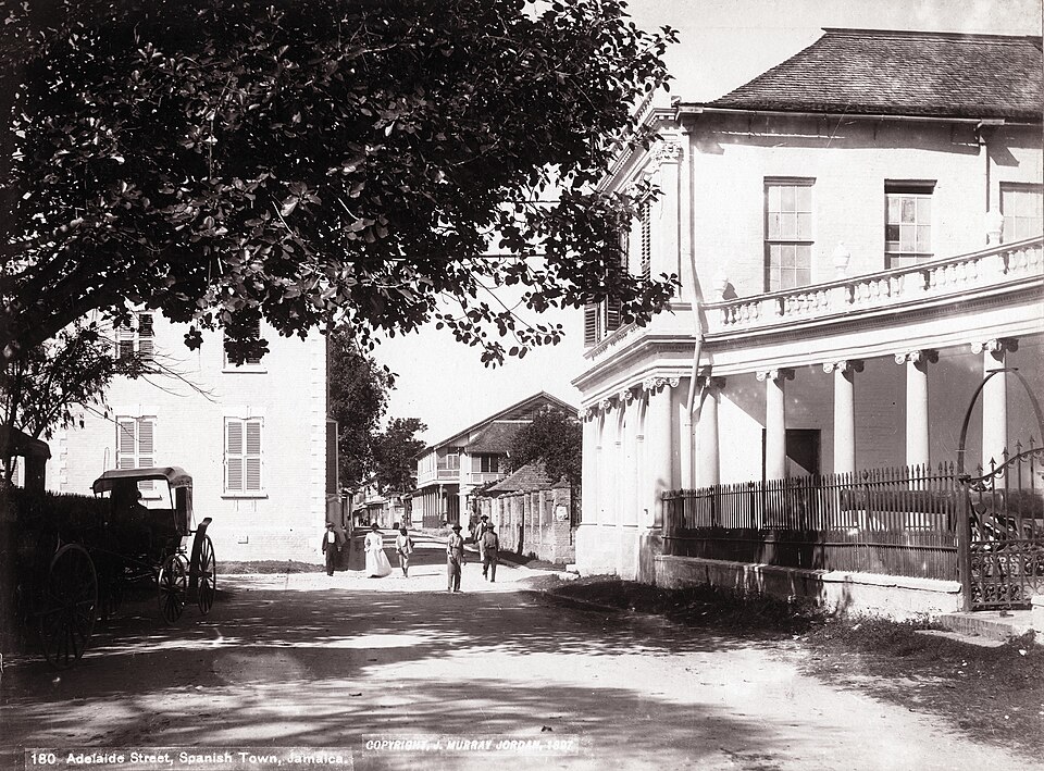 Spanish Town — local market for international and multi-region stores