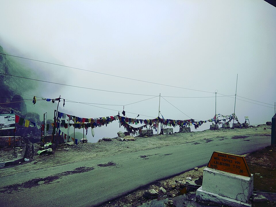 Tawang — local market for service booking platforms