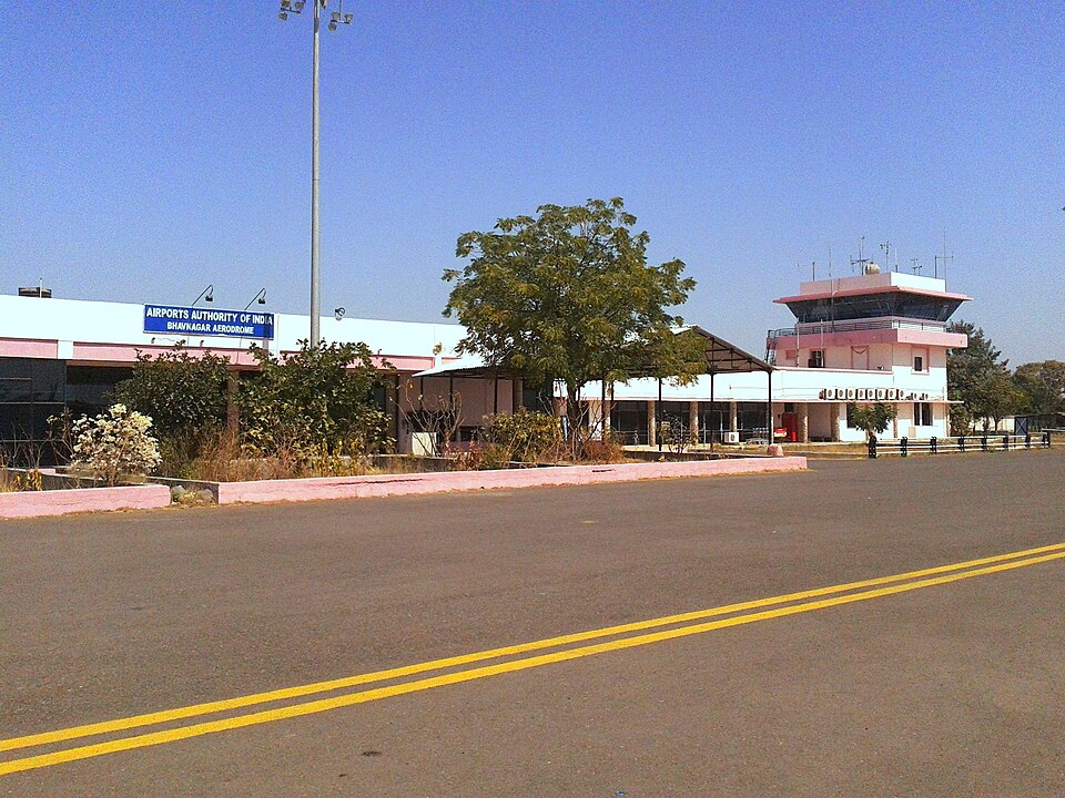 Bhavnagar — local market for service booking platforms