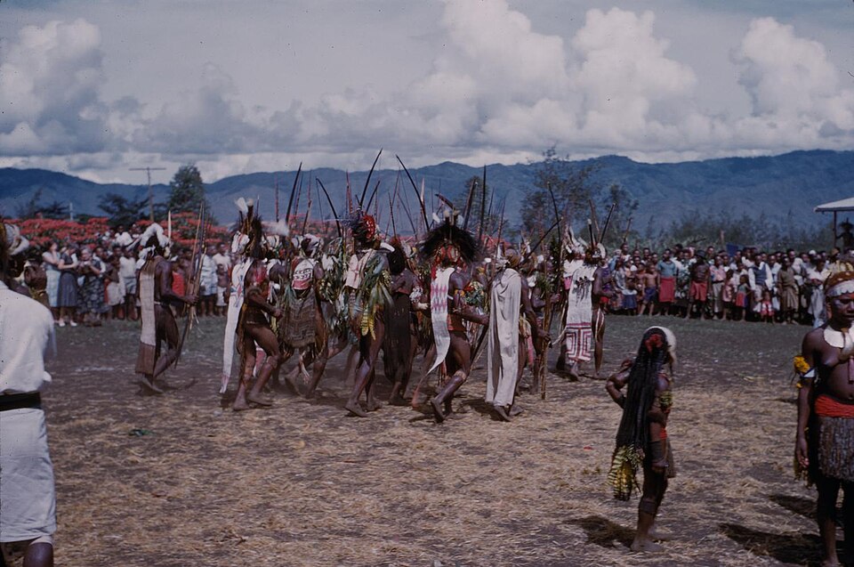 Goroka — international and multi-region stores for local businesses