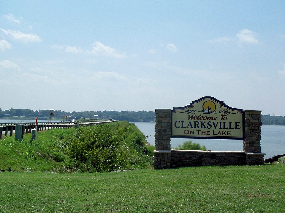 Clarksville — local market for multi-vendor marketplaces